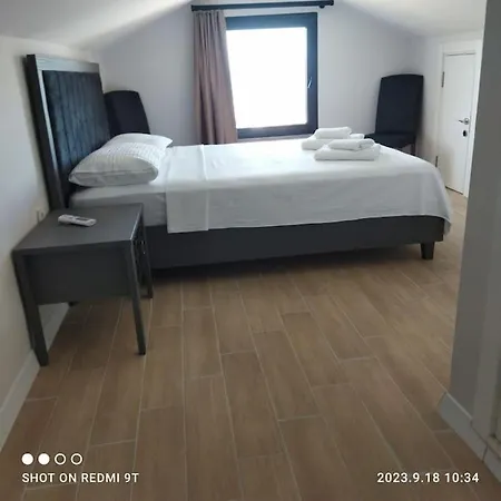 Kobi * Sapanca